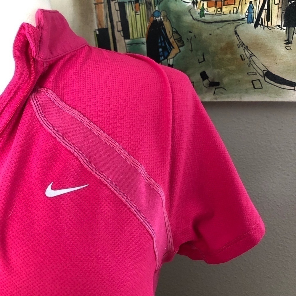 NIKE Athletic Running Mesh Insert Top Women's size M Pink 1/4 Zip Pullover - Picture 8 of 10